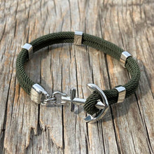 Load image into Gallery viewer, NEW HAVEN Anchor Bracelet