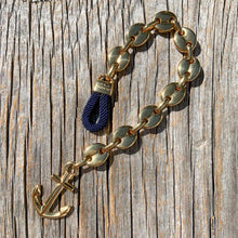 Load image into Gallery viewer, Nautical anchor bracelet from Swedish Maris Sal. Marint ankararmband från svenska Maris Sal.