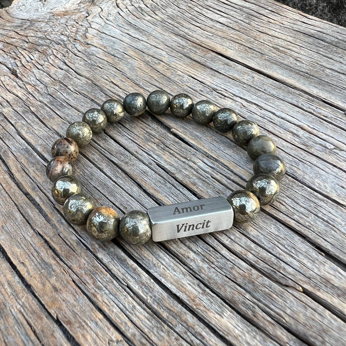 STONEHAVEN Engravable Stone Bracelet