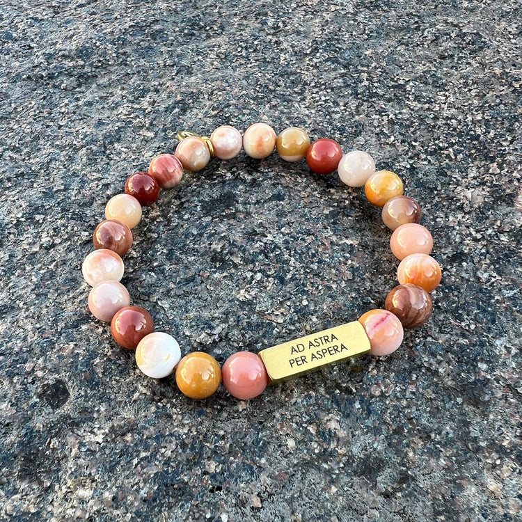STONEHAVEN Engravable Stone Bracelet
