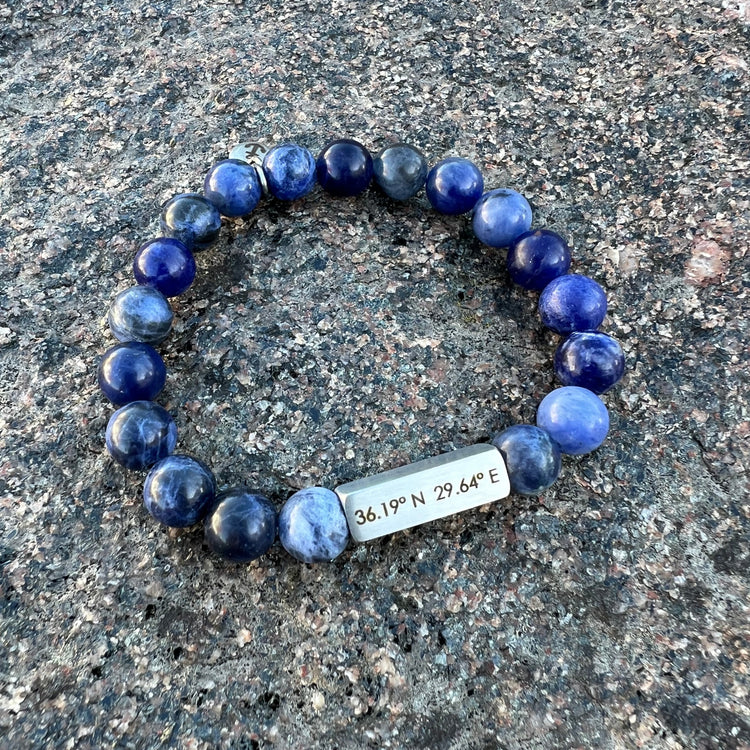 STONEHAVEN Engravable Stone Bracelet