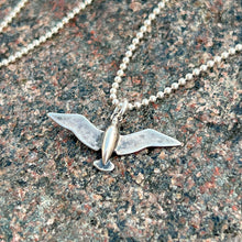 Ladda upp bild till gallerivisning, Sterling Silver Seagull Necklace
