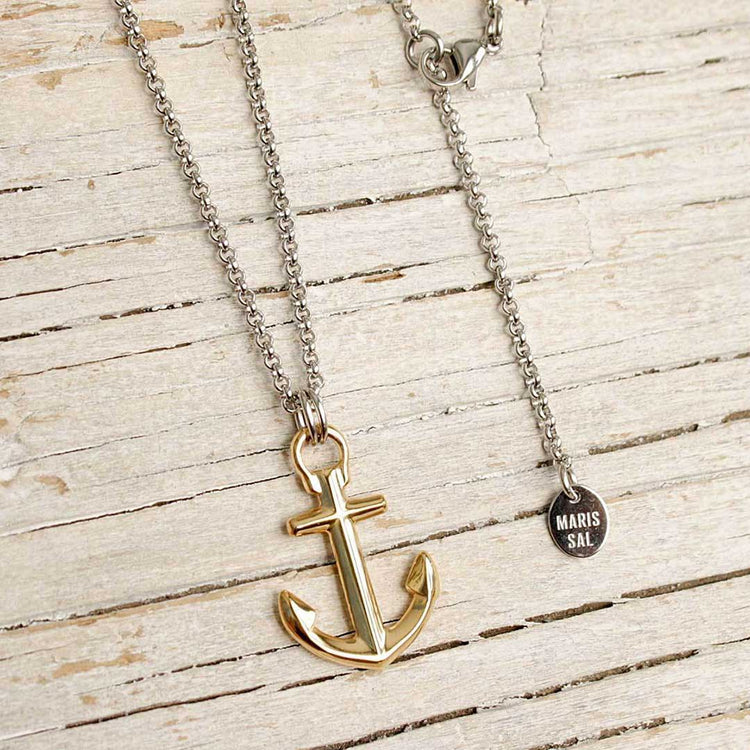 Nautical anchor necklace from Swedish Maris Sal. Marint ankarhalsband från svenska Maris Sal.