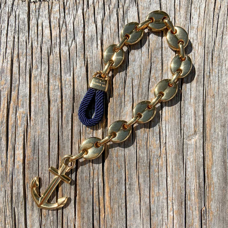 Nautical anchor bracelet from Swedish Maris Sal. Marint ankararmband från svenska Maris Sal.