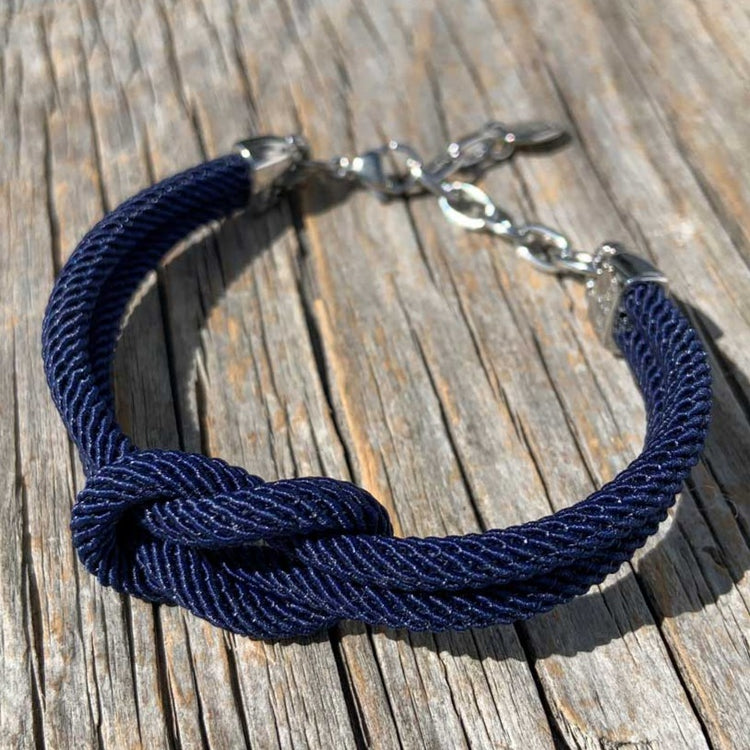 Waterproof nautical bracelet from Swedish Maris Sal. Marint armband från svenska Maris Sal.