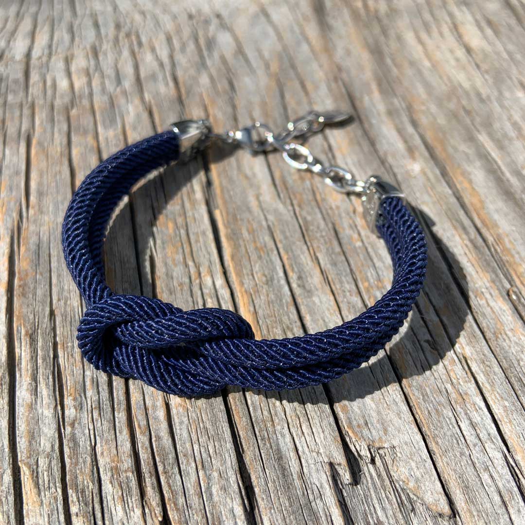 Waterproof nautical bracelet from Swedish Maris Sal. Marint armband från svenska Maris Sal.